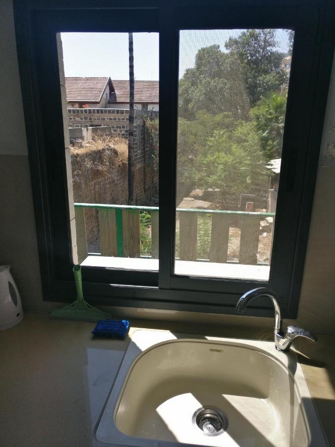 פינה שקטה דקה הליכה לכנרת והטיילת Apartment Tiberias Bagian luar foto