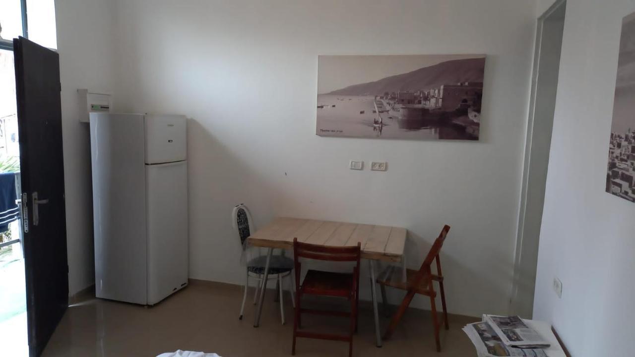 פינה שקטה דקה הליכה לכנרת והטיילת Apartment Tiberias Bagian luar foto